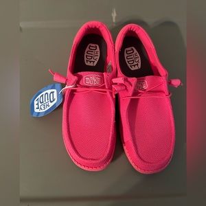 Hey Dudes Funk Mono electric pink shoes